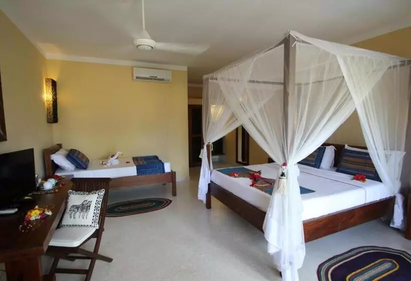 デラックストリプルルーム, Fruit & Spice Wellness Resort Zanzibar