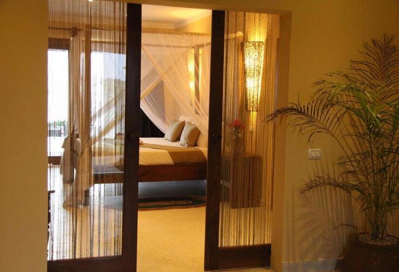Вилла Deluxe 2 Спальни с Бассейном, Fruit & Spice Wellness Resort Zanzibar