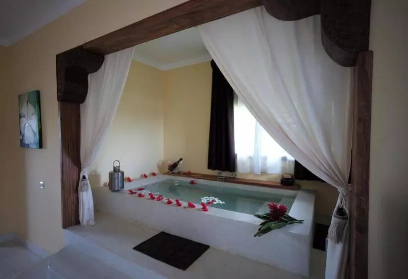 エクゼクティブジュニアスイート, Fruit & Spice Wellness Resort Zanzibar