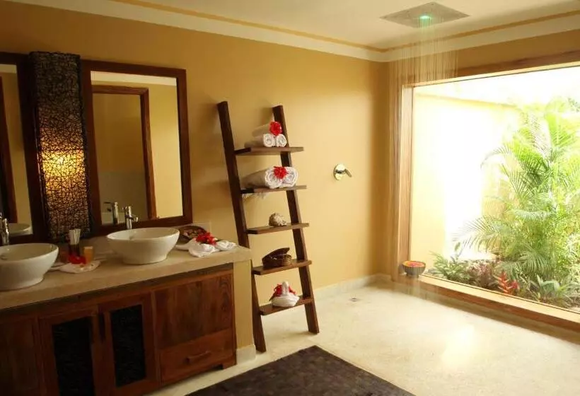 デラックススイート, Fruit & Spice Wellness Resort Zanzibar