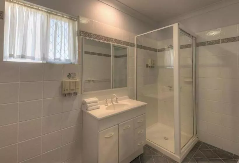 3ベッドルームアパートメント, Grafton Central Motel