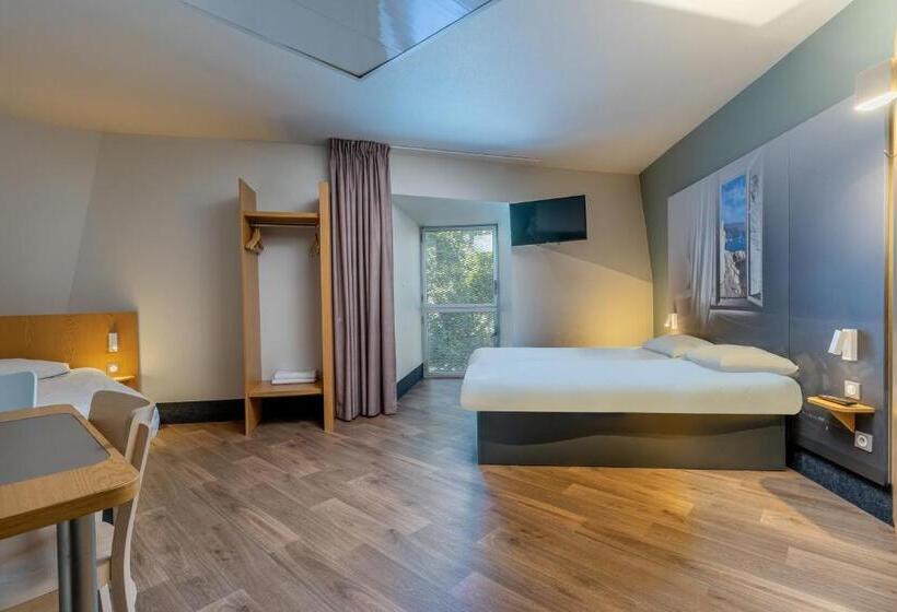 Номер Стандарт Адаптированный для Инвалидов, B&b Hotel Marseille Euromed