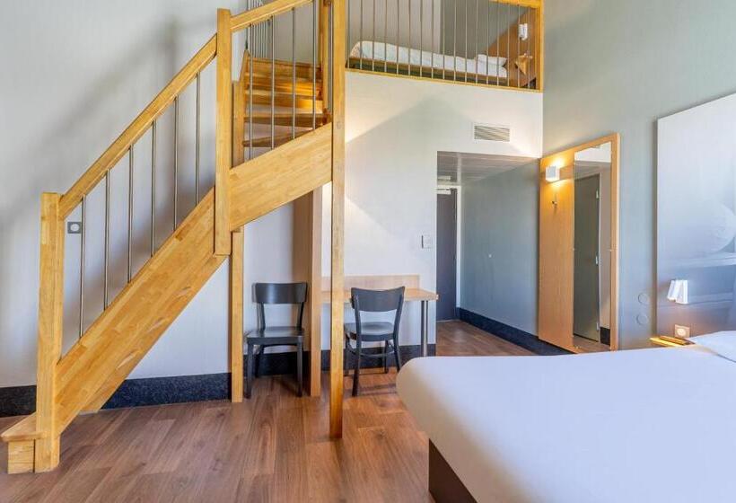 Четырехместный Номер Стандарт, B&b Hotel Marseille Euromed
