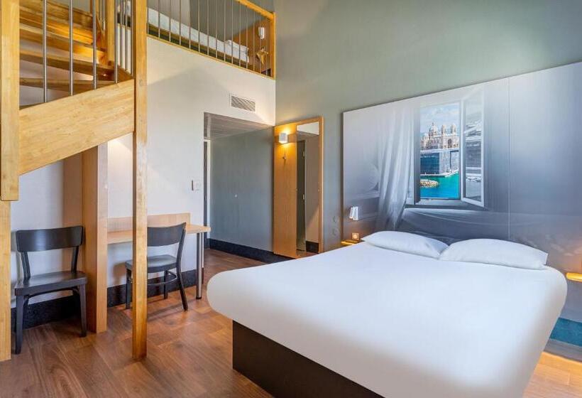 חדר סטנדרט לארבעה, B&b Hotel Marseille Euromed