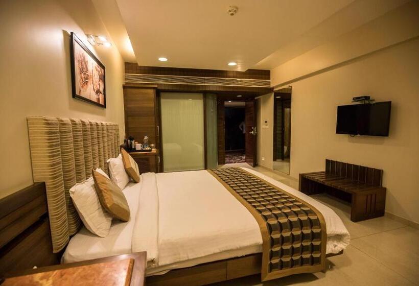 비즈니스룸, Bizz The