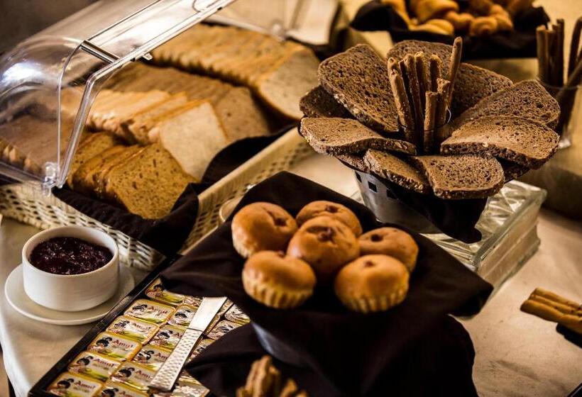 프리미엄 룸, Bizz The