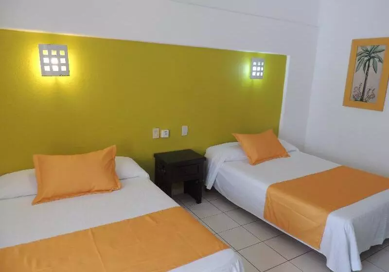 اتاق لوکس با چشم‌انداز دریا, Concierge Plaza San Rafael