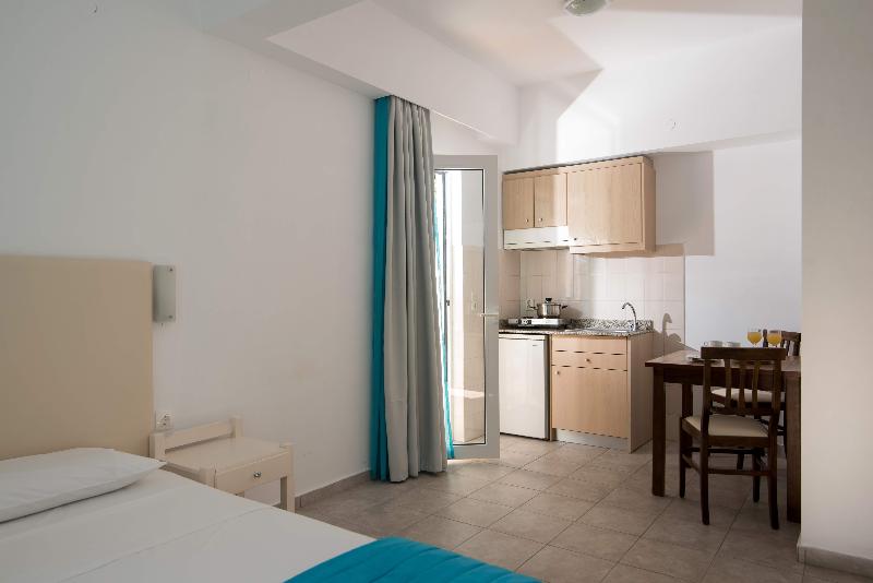 스탠다드 스튜디오, Ibiscus Hotel Malia