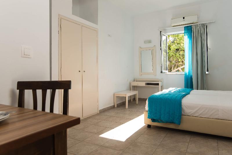 标准工作室, Ibiscus Hotel Malia