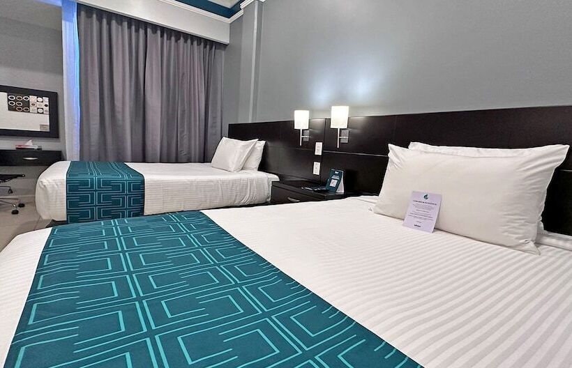 اتاق لوکس, Inhouse León