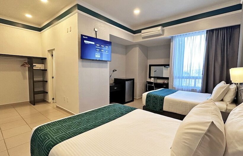 اتاق لوکس, Inhouse León