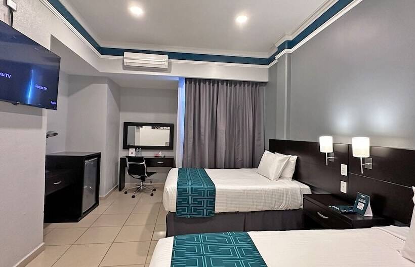 اتاق لوکس, Inhouse León