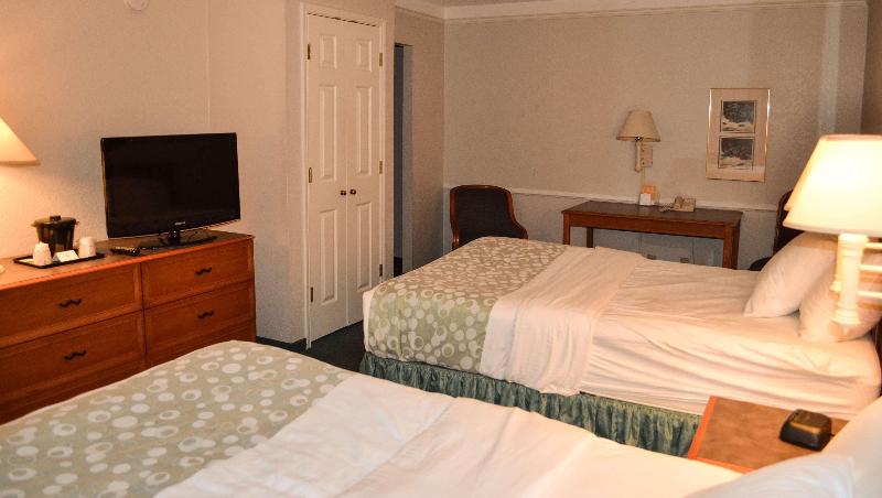 标准三人间, Première Classe Rosny Sous Bois