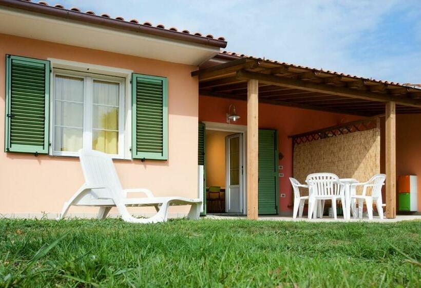 דירת חדר, Rosa Dei Venti