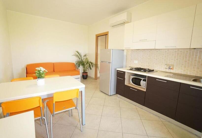 דירת חדר סופריור, Rosa Dei Venti