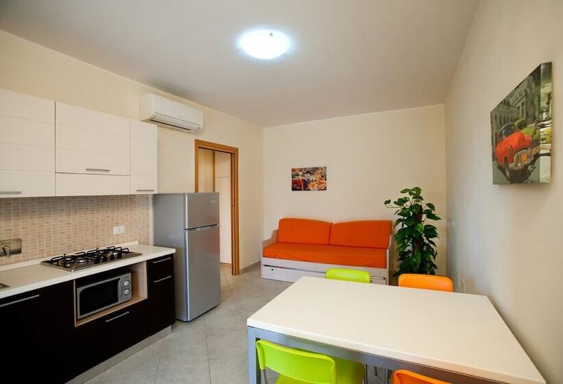 דירת חדר סופריור, Rosa Dei Venti