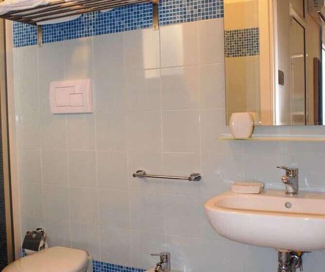 Семейный Номер, Casa Azul