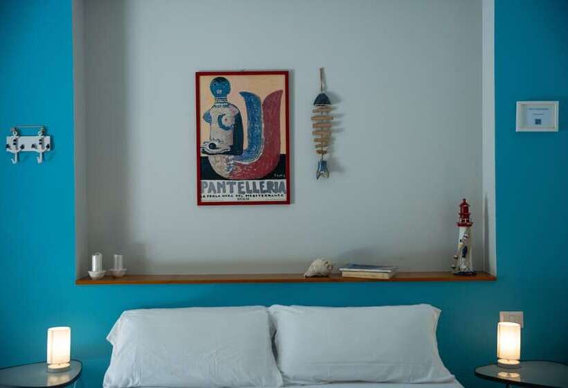 Семейный Номер, Casa Azul