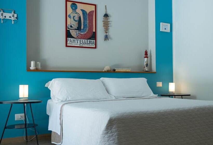 Семейный Номер, Casa Azul