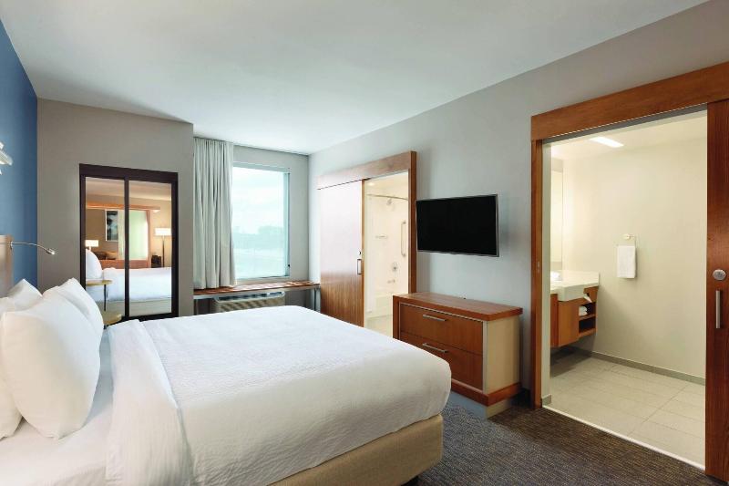 带大床的标准工作室, Springhill Suites By Marriott Houston Northwest