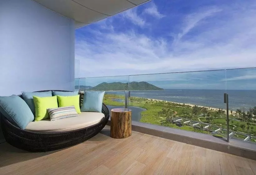 海の見えるダブルベッドスタンダードルーム, The Westin Blue Bay Resort & Spa