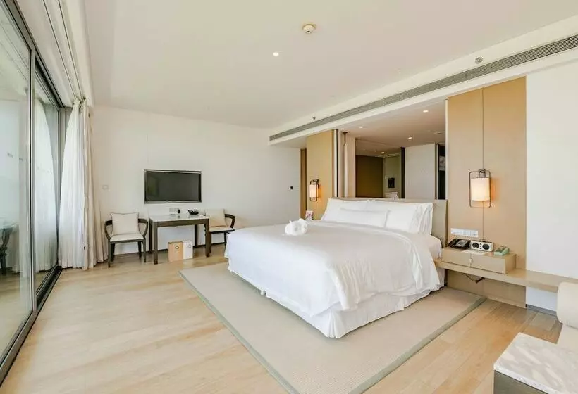 海の見えるダブルベッドスタンダードルーム, The Westin Blue Bay Resort & Spa