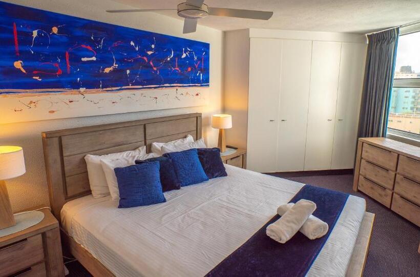 2 Bedroom Premium Apartment Sea View, Mandolin Beachfront Resort