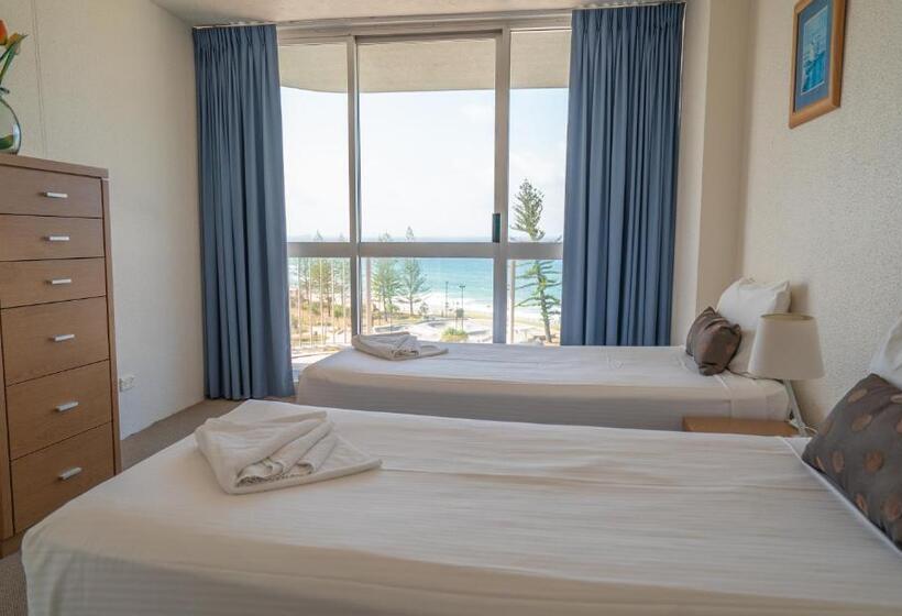 Superior 2-bedroom flat with sea view, Mandolin Beachfront Resort