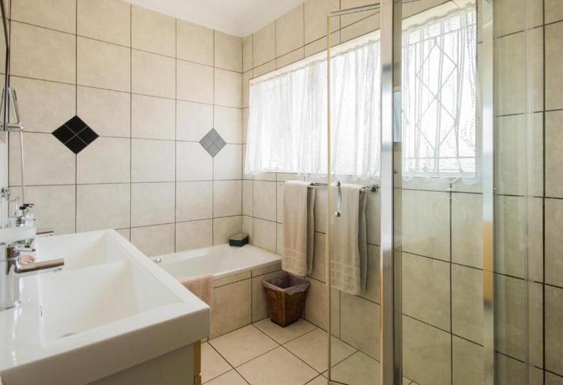 חדר סופריור, Golfer's Lodge