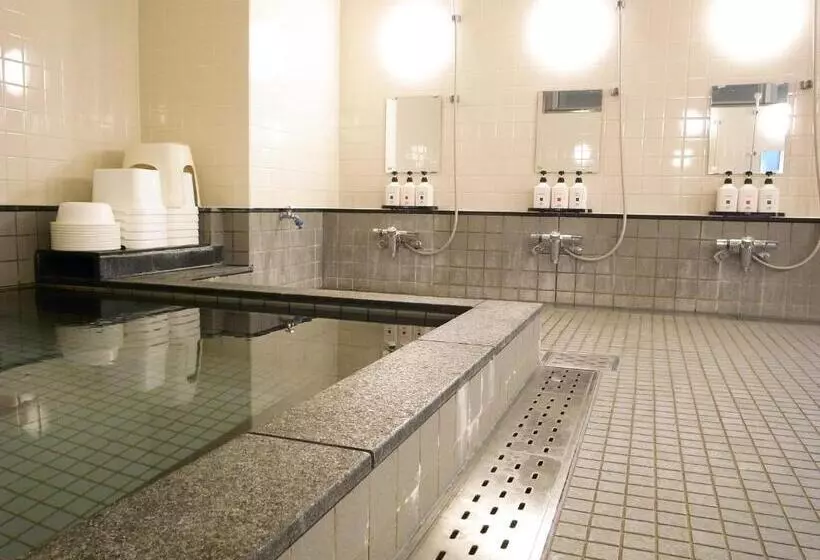 اتاق خانوادگی, Shin Osaka Youth Hostel