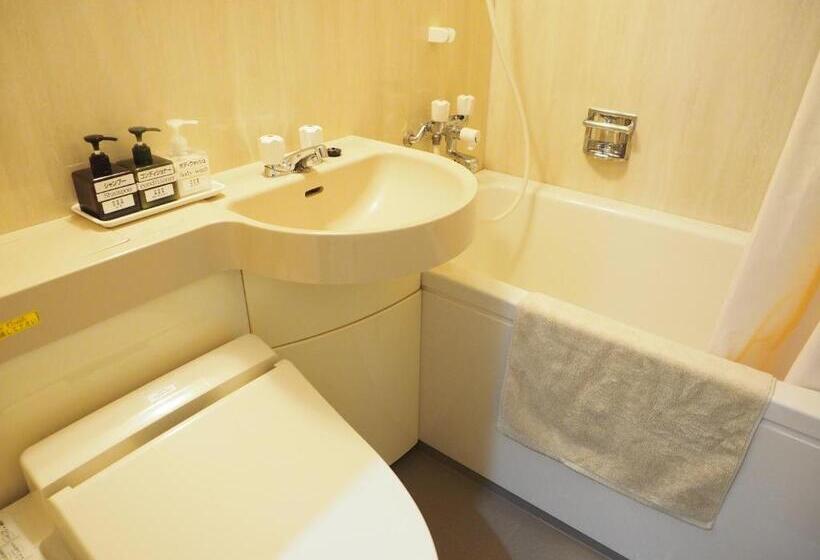 اتاق استاندارد, Shin Osaka Youth Hostel