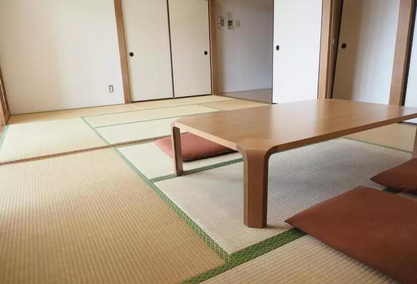 اتاق استاندارد, Shin Osaka Youth Hostel