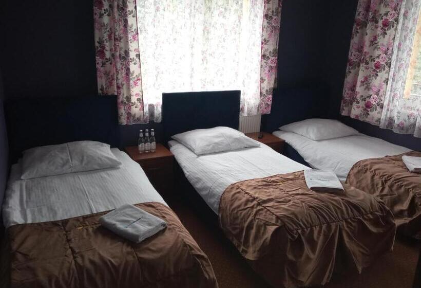 Трехместный Номер Стандарт с Балконом, Willa Poniatowskiego