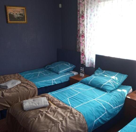 Трехместный Номер Стандарт с Балконом, Willa Poniatowskiego