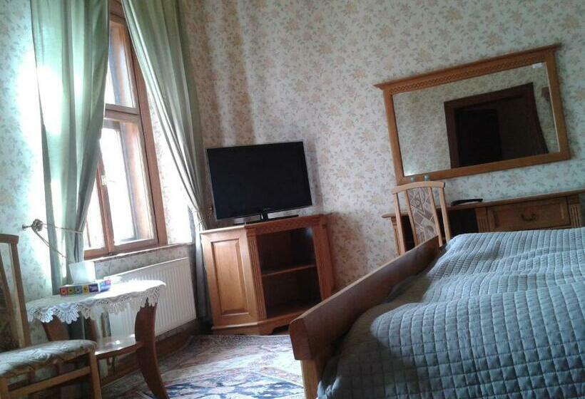 スタンダードルーム, Rezydencja Janków