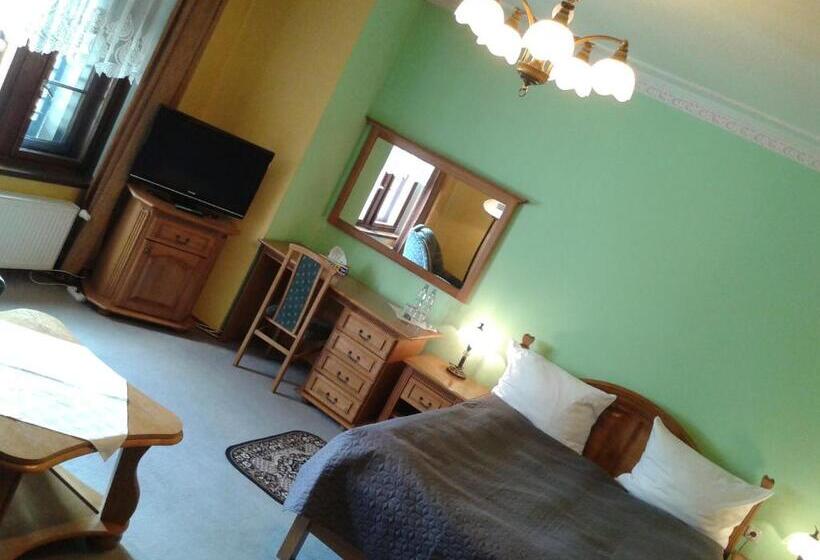 スタンダードルーム, Rezydencja Janków