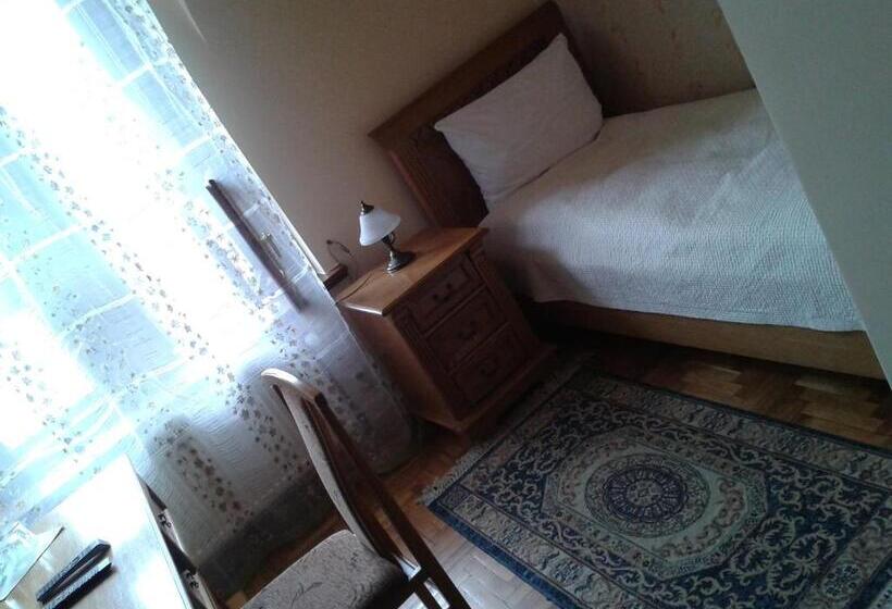 スタンダードシングルルーム, Rezydencja Janków