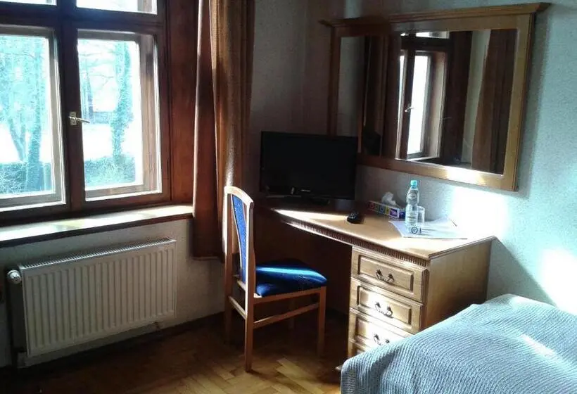 スタンダードシングルルーム, Rezydencja Janków