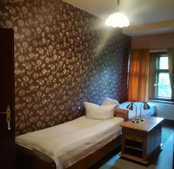 スタンダードトリプルルーム, Rezydencja Janków