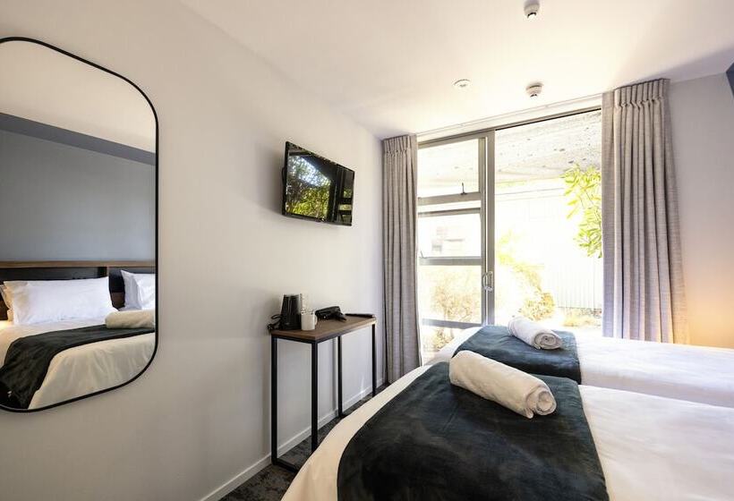 带共用浴室的标准房间, Haka House Rotorua