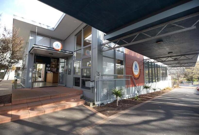 共用房间的床, Haka House Rotorua