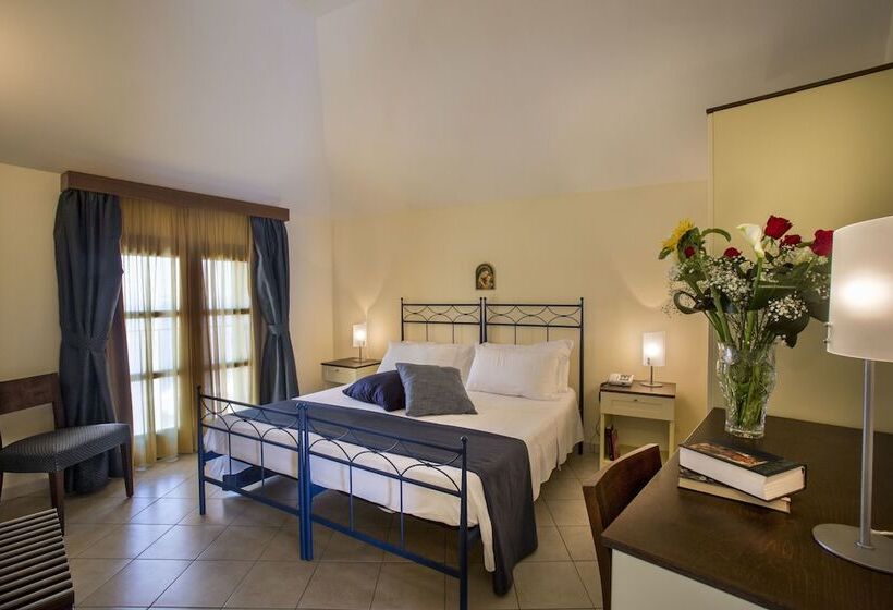 带海景的标准房, Al Pescatore Hotel & Restaurant