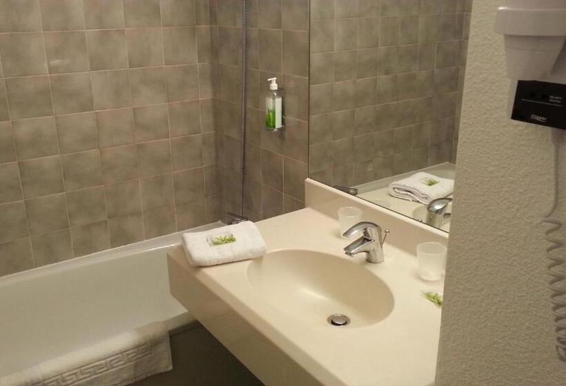 חדר סטנדרט, Espace Leonard De Vinci