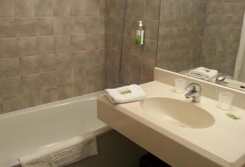 חדר סטנדרט, Espace Leonard De Vinci