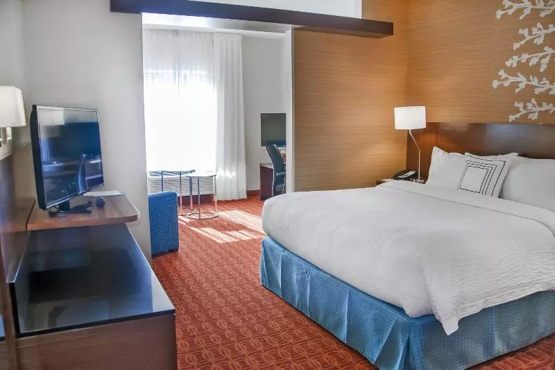 Standard-huone King-vuode, Fairfield Inn & Suites By Marriott Atlanta Cumming/johns Creek