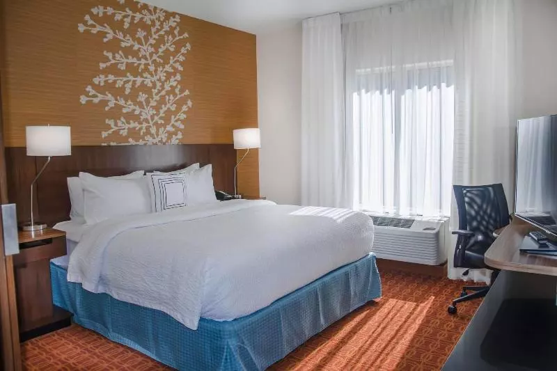 Standard-huone King-vuode, Fairfield Inn & Suites By Marriott Atlanta Cumming/johns Creek