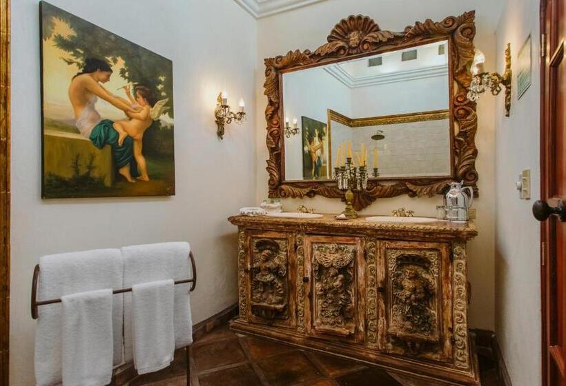 ジュニアスイート, Hacienda San Angel