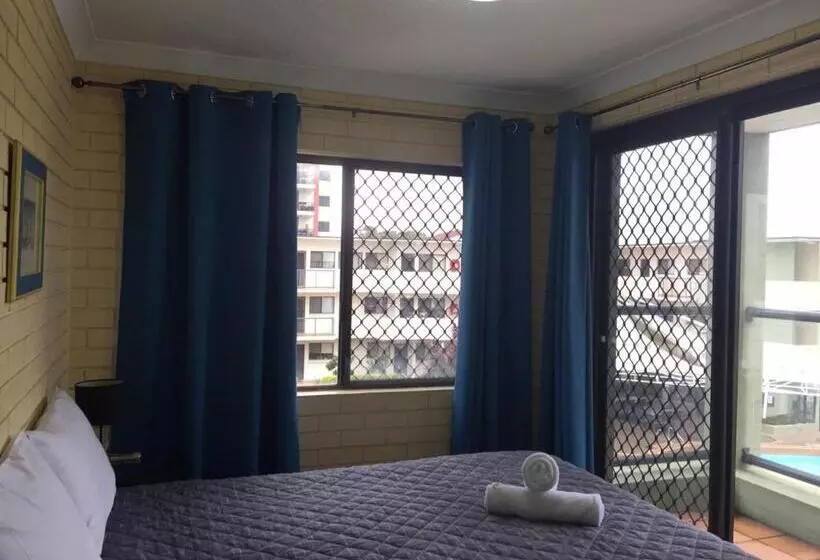 آپارتمان اقتصادی دو خوابه, Harbour Side Resort