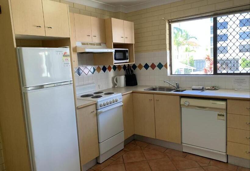 Апартаменты Economy 2 Спальни, Harbour Side Resort