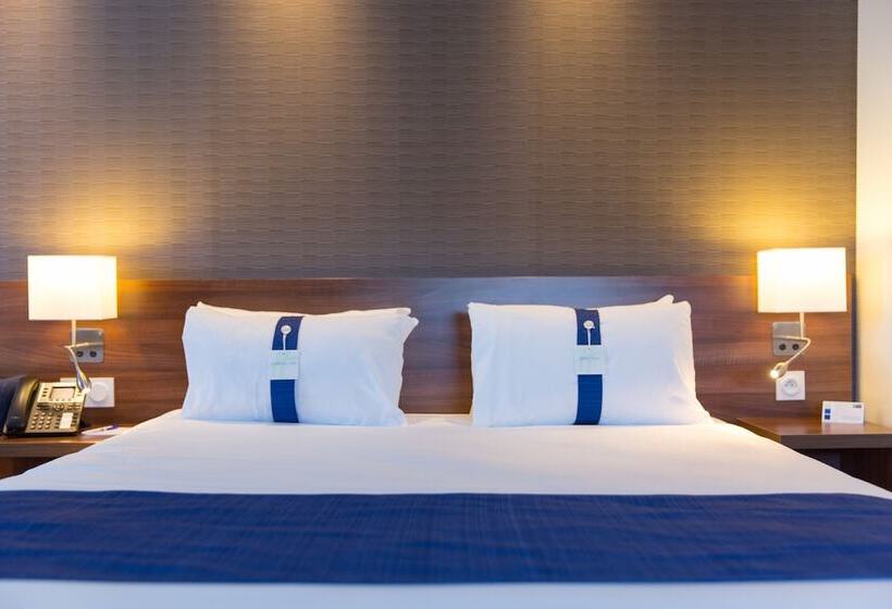 Номер Стандарт, Holiday Inn Express Toulon Est, An Ihg